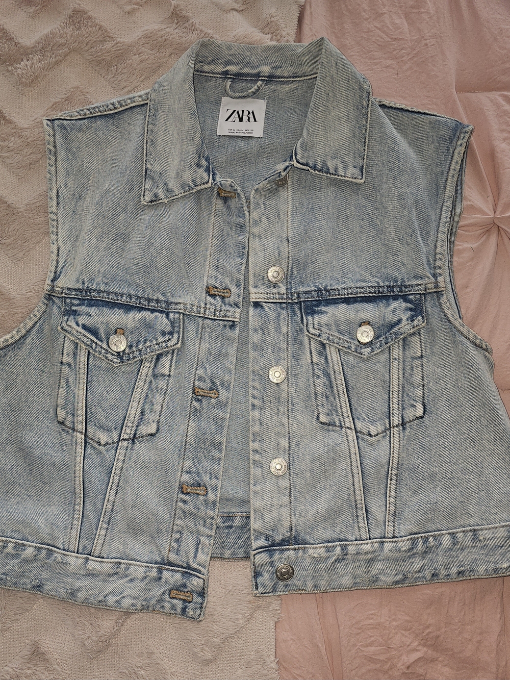 ZARA Light Wash Distresses Cropped Denim Vest Sleeveless Jean Jacket